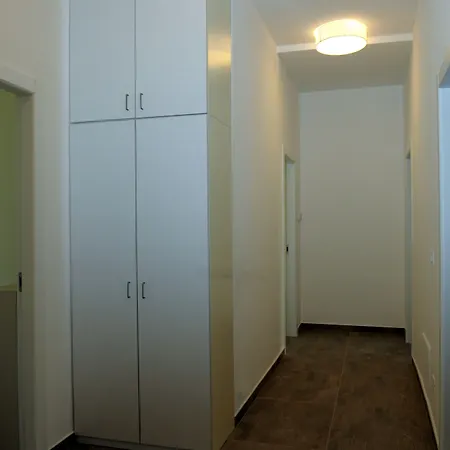 Gæstehus Della Torre 3*